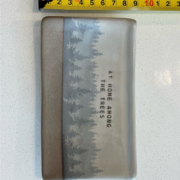 At Home Among the Trees
Spoon Rest or Hand-soap dish. - Picture 7 of 7